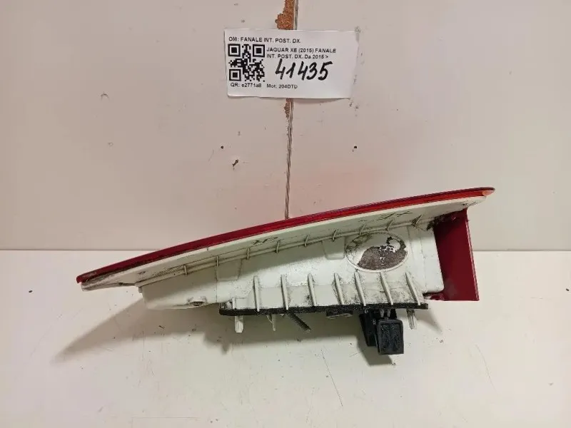 Fanale INT POST DX T4N39462 Jaguar XE 2015
