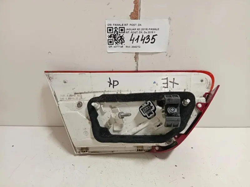 Fanale INT POST DX T4N39462 Jaguar XE 2015