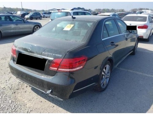 Portello POST A2127500975 Mercedes Classe E W212 2009