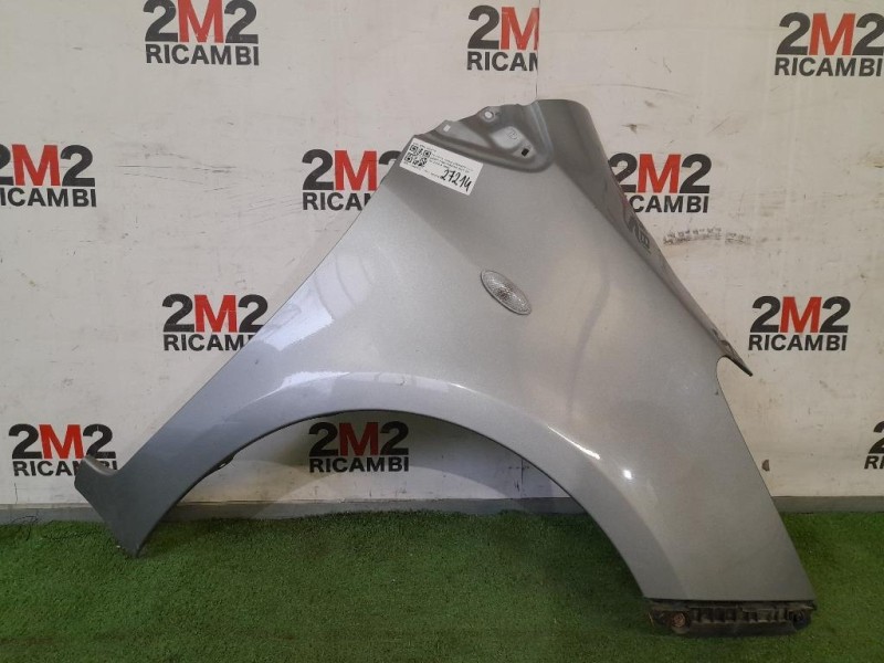 Parafango ANT DX 5381152210 Toyota Yaris France II 2006