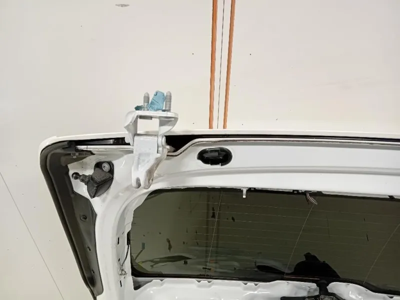 Portello POST A1667400305 Mercedes Classe ML W166 2012