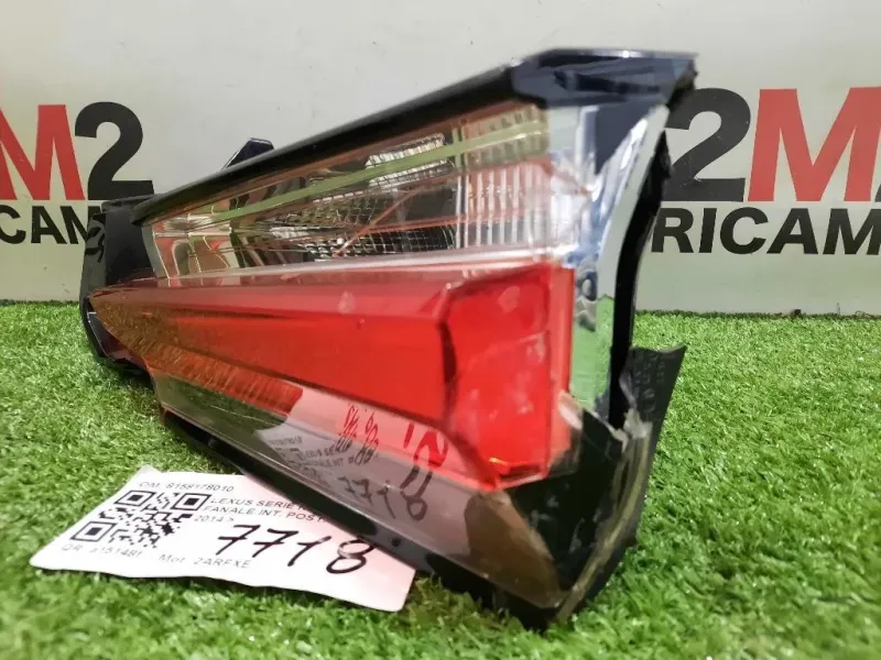 Fanale INT POST DX 8158178010 Lexus Serie NX 2015