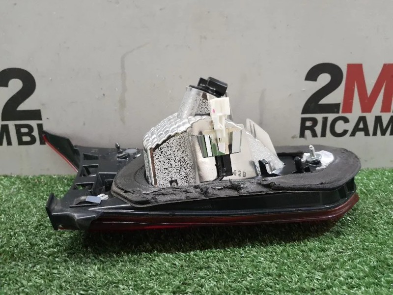 Fanale INT POST DX BJT6513F0A Mazda 3 III 2014