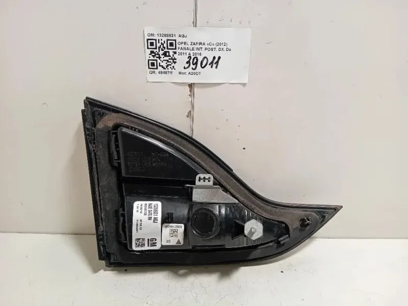 Fanale INT POST DX 13288831 AGJ Opel Zafira C 2012