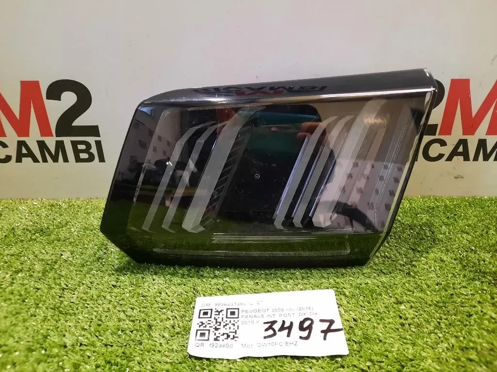 Fanale INT POST DX 9836231380 Peugeot 3008 II 2016