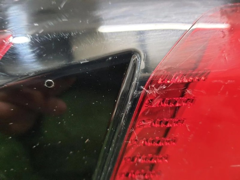 Fanale INT POST DX 9811027780 Peugeot 5008 II 2017