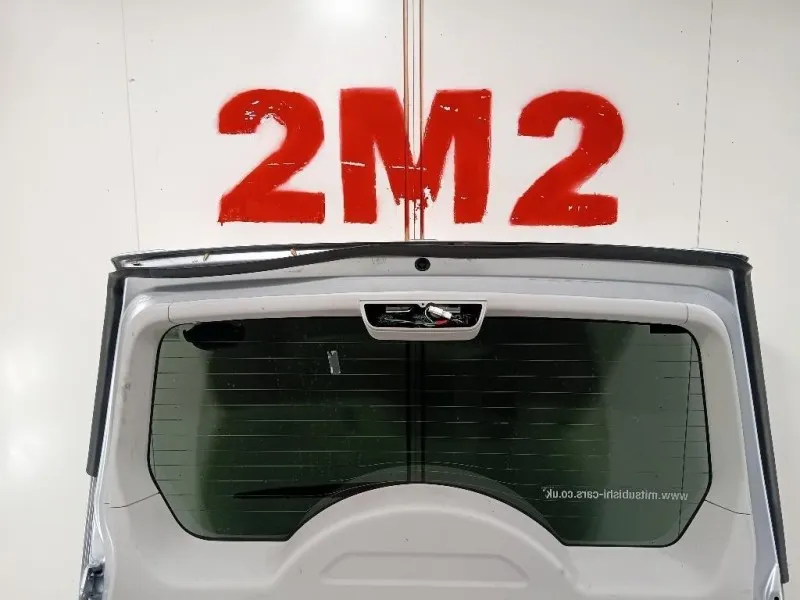 Portello POST PORTELLO POST Mitsubishi Pajero IV 2007