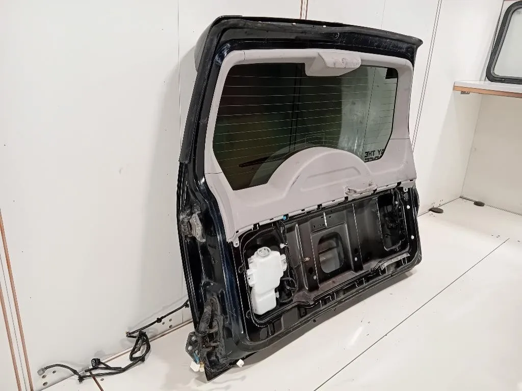 Portello POST 5821A095 Mitsubishi Pajero IV 2007