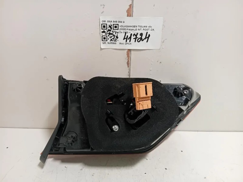 Fanale INT POST DX 5NA945094F Volkswagen Tiguan II 2020