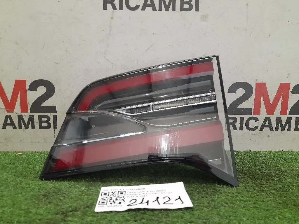 Fanale INT POST DX TESLA X 103433900B Tesla Model 3 2017