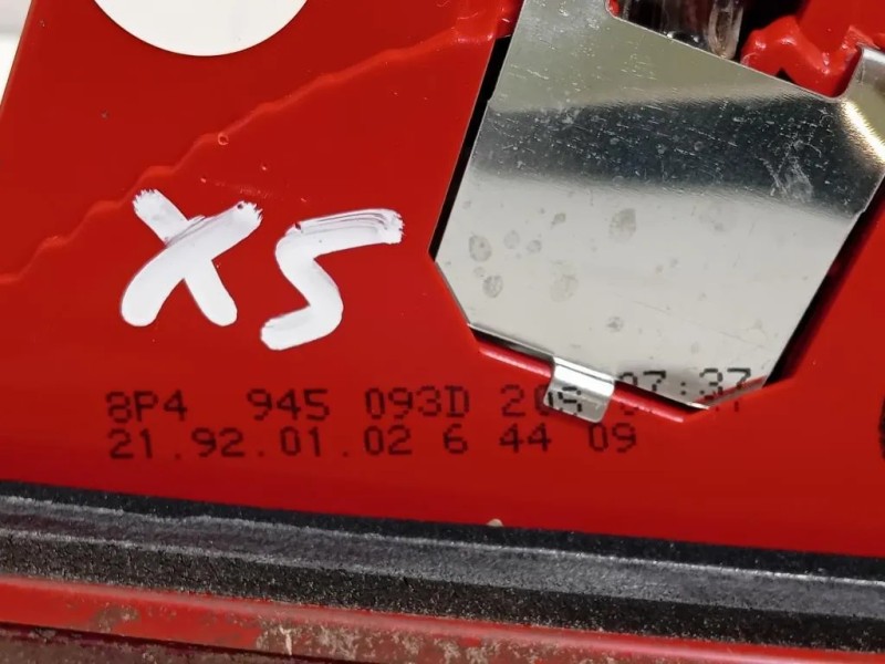 Fanale INT POST SX 8P4 945 093 D Audi A3 8PA Sportback 2010