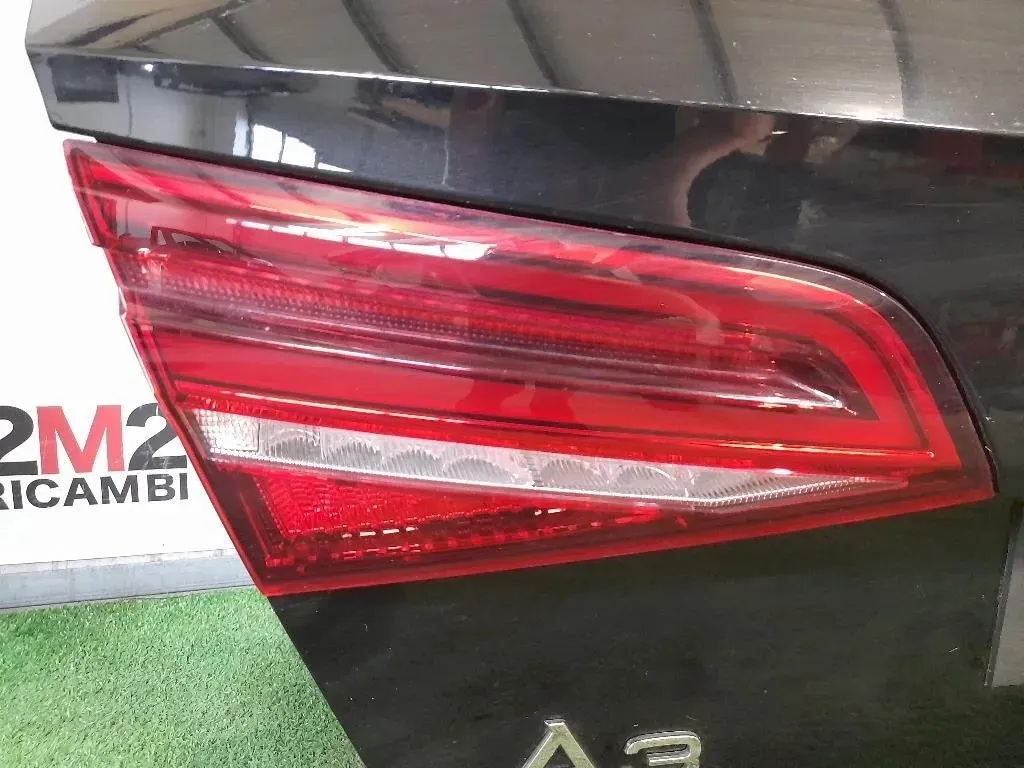 Fanale INT POST SX 8V4945093C Audi A3 8VF Sportback 2016