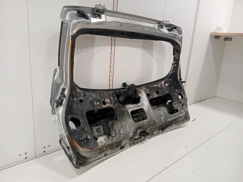 Portello POST Nissan Qashqai+2 2010