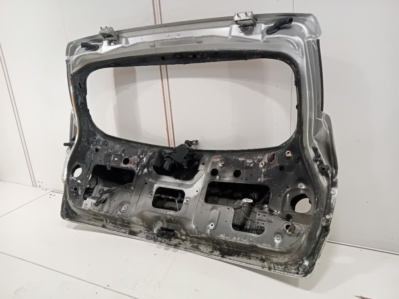 Portello POST Nissan Qashqai+2 2010