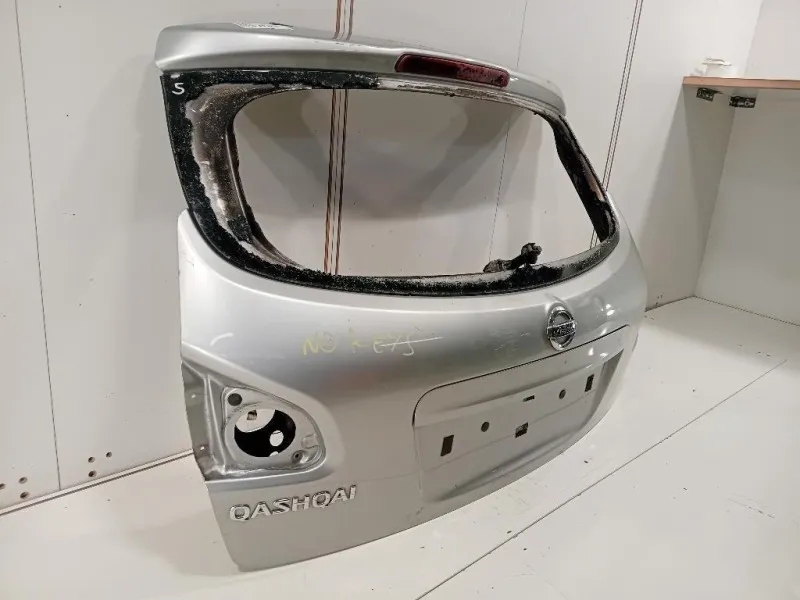 Portello POST Nissan Qashqai+2 2010