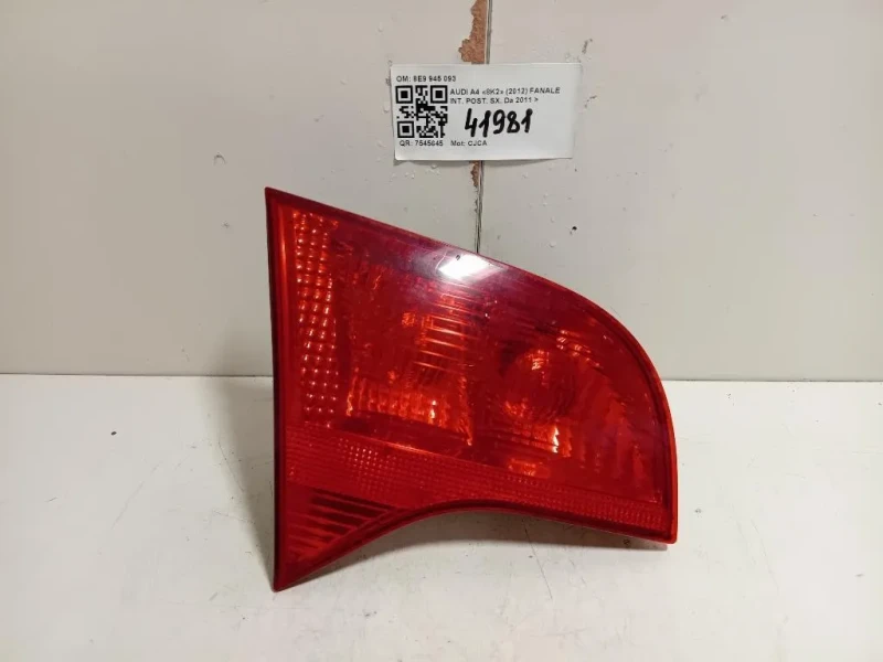 Fanale INT POST SX 8E9 945 093 Audi A4 8K2 2012
