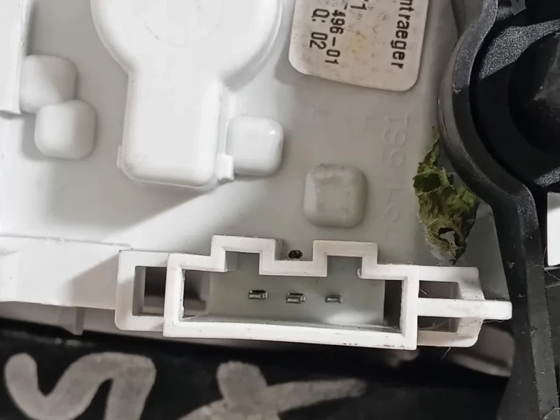 Fanale INT POST SX 8E9 945 093 Audi A4 8K2 2012