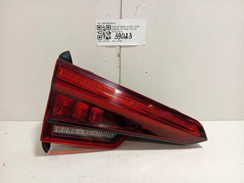 Fanale INT POST SX 8W5945093 B Audi A4 8W5 Avant 2015