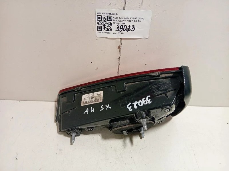 Fanale INT POST SX 8W5945093 B Audi A4 8W5 Avant 2015