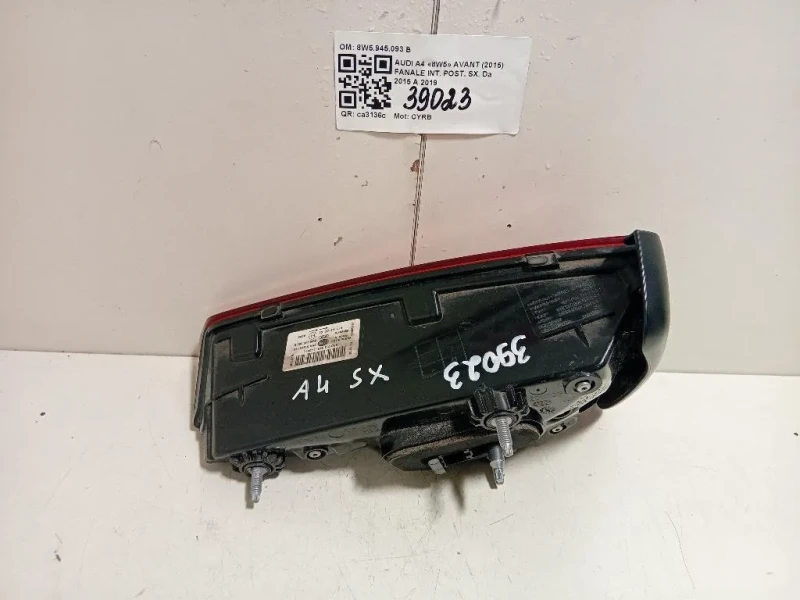 Fanale INT POST SX 8W5945093 B Audi A4 8W5 Avant 2015