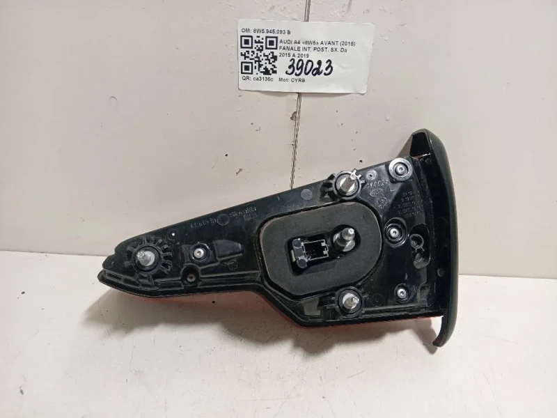 Fanale INT POST SX 8W5945093 B Audi A4 8W5 Avant 2015