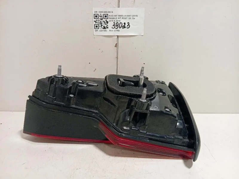Fanale INT POST SX 8W5945093 B Audi A4 8W5 Avant 2015