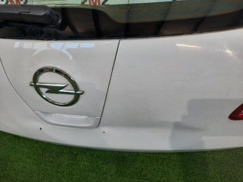 Portello POST NUDA Opel Astra J 2010