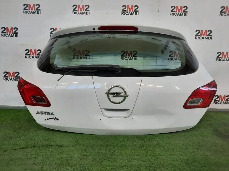 Portello POST NUDA Opel Astra J 2010