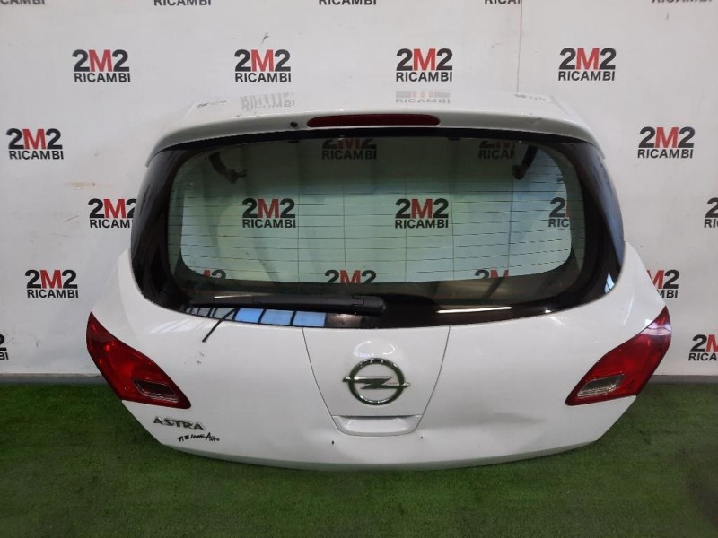 Portello POST NUDA Opel Astra J 2010