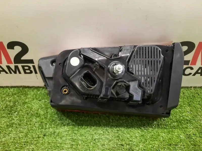 Fanale INT POST SX 4G9945093F Audi A6 4GJ Allroad 2015