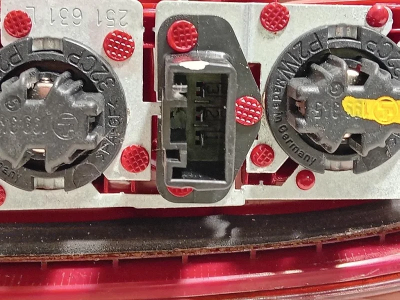 Fanale INT POST SX 8408011-07 Bmw X5 E53 2000