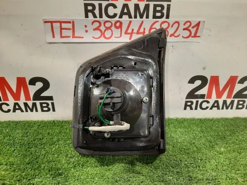 Fanale INT POST SX FANALE INT POST SX Chevrolet Orlando 2011