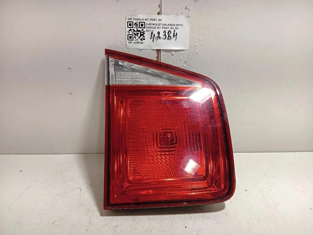 Fanale INT POST SX FANALE INT POST SX Chevrolet Orlando 2011
