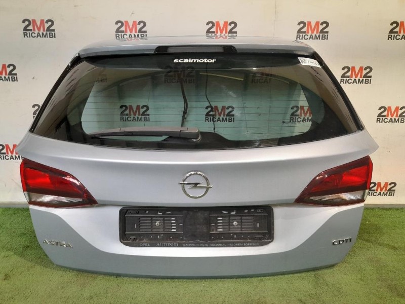 Portello POST 39128946 Opel Astra K SW 2016