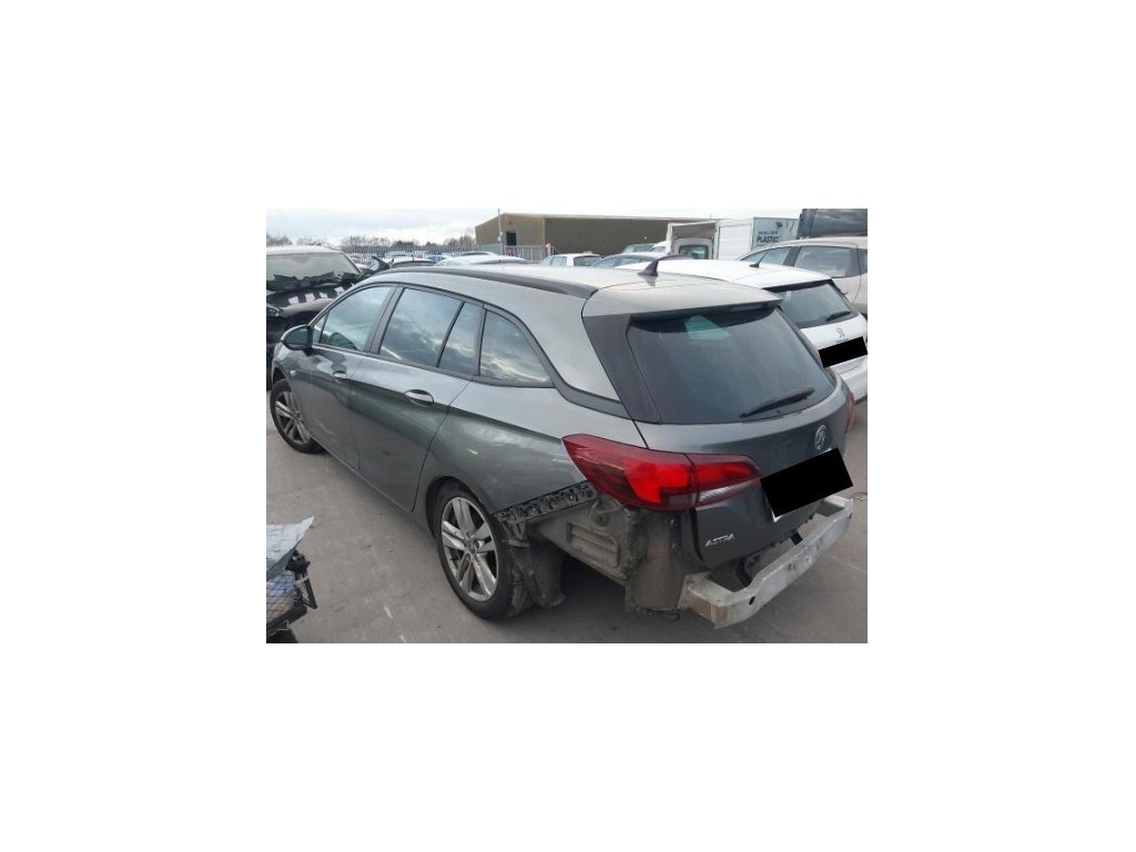 Portello POST 39128946 Opel Astra K SW 2016
