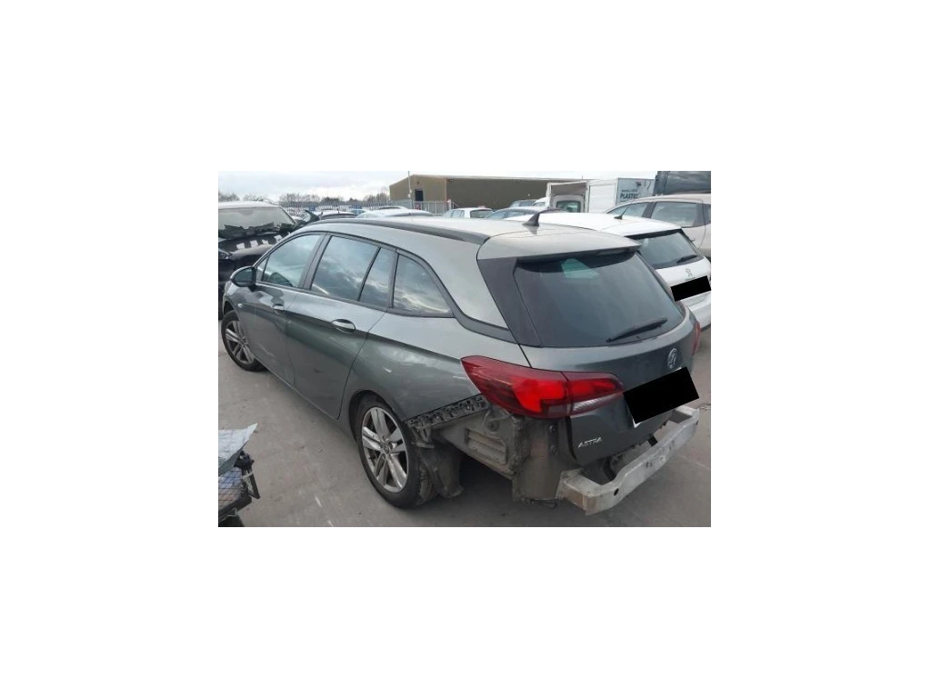 Portello POST 39128946 Opel Astra K SW 2016