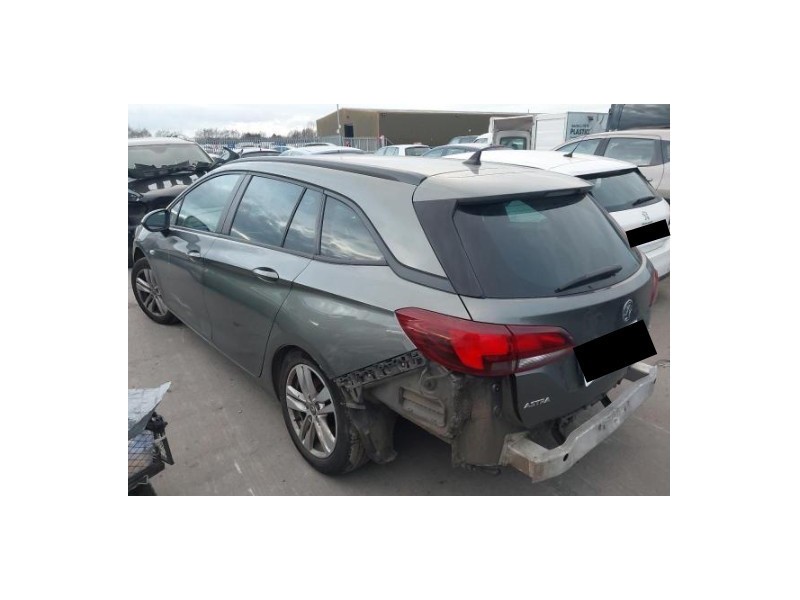 Portello POST 39128946 Opel Astra K SW 2016