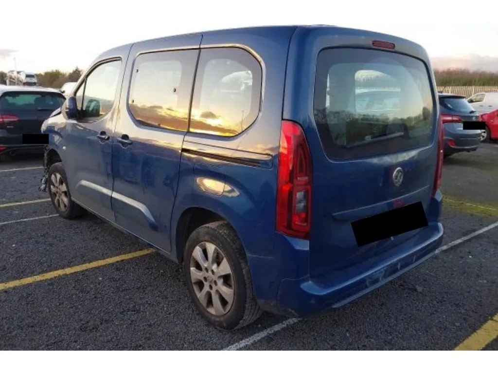 Portello POST PORTELLO POST Opel Combo E 2018