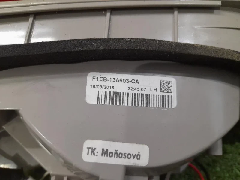 Fanale INT POST SX F1EB13A603CA Ford Focus IV SW 2014