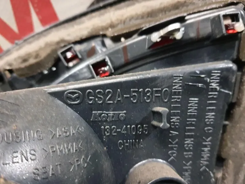 Fanale INT POST SX GS2A513F0 Mazda 6 II SW 2008