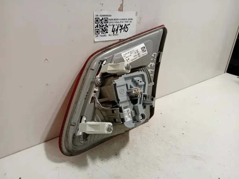 Fanale INT POST SX A2469066300 Mercedes Classe B W246 2012