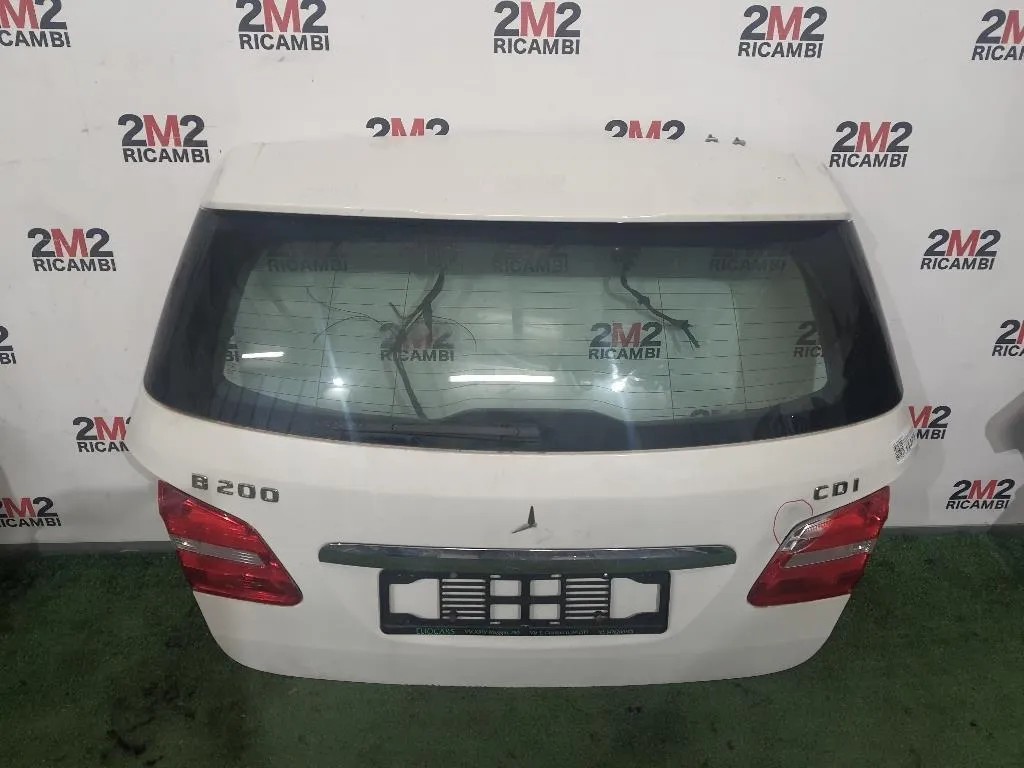 Fanale INT POST SX  Mercedes Classe B W246 2012