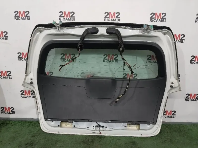 Fanale INT POST SX Mercedes Classe B W246 2012