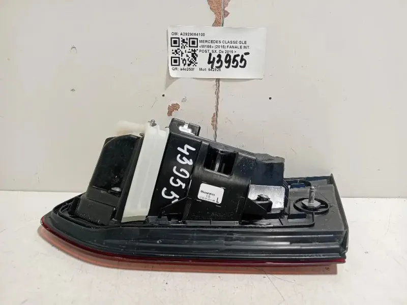 Fanale INT POST SX A2929064100 Mercedes Classe GLE W166 2015