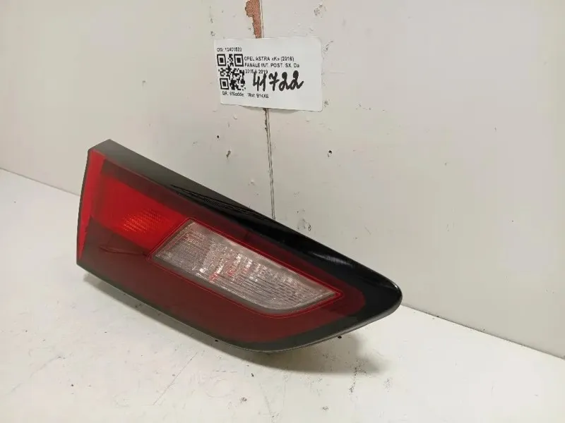 Fanale INT POST SX 13401522 Opel Astra K 2016