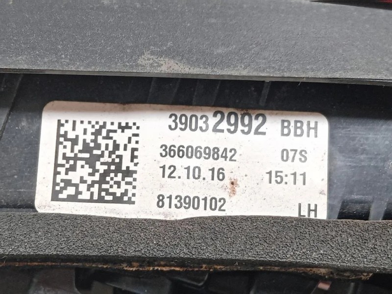 Fanale INT POST SX 39032992 Opel Astra K 2016