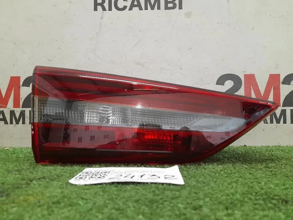 Fanale INT POST SX 9846767180 Opel Grandland X 2017