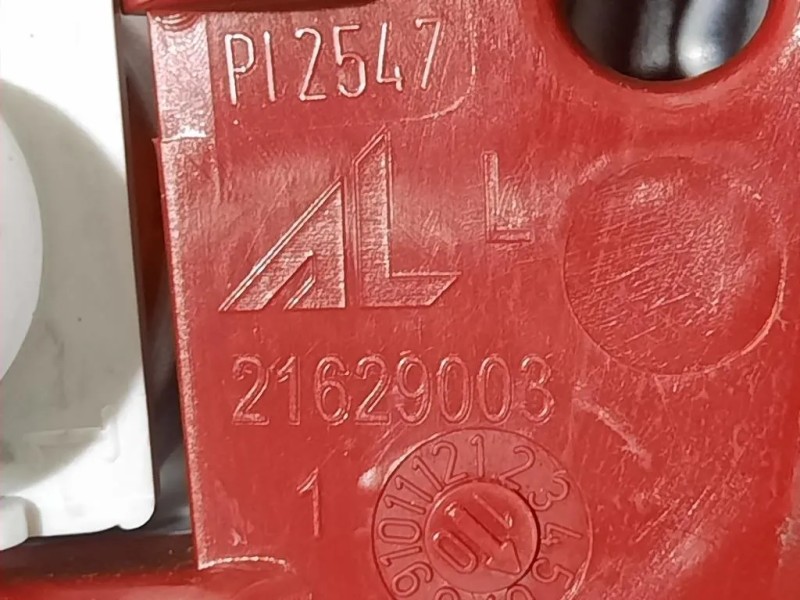 Fanale INT POST SX 13 260 838 Opel Meriva B 2014