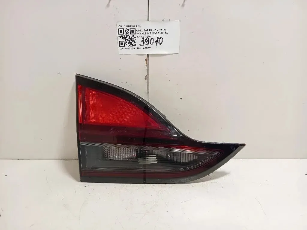 Fanale INT POST SX 13288832 AGJ Opel Zafira C 2012