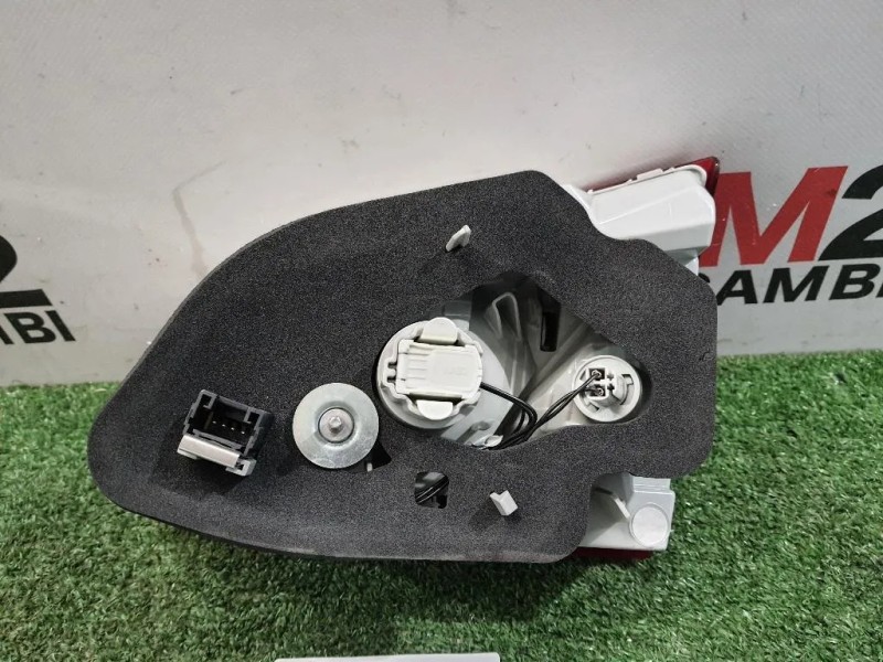 Fanale INT POST SX 9678098080 Peugeot 308 II SW 2017